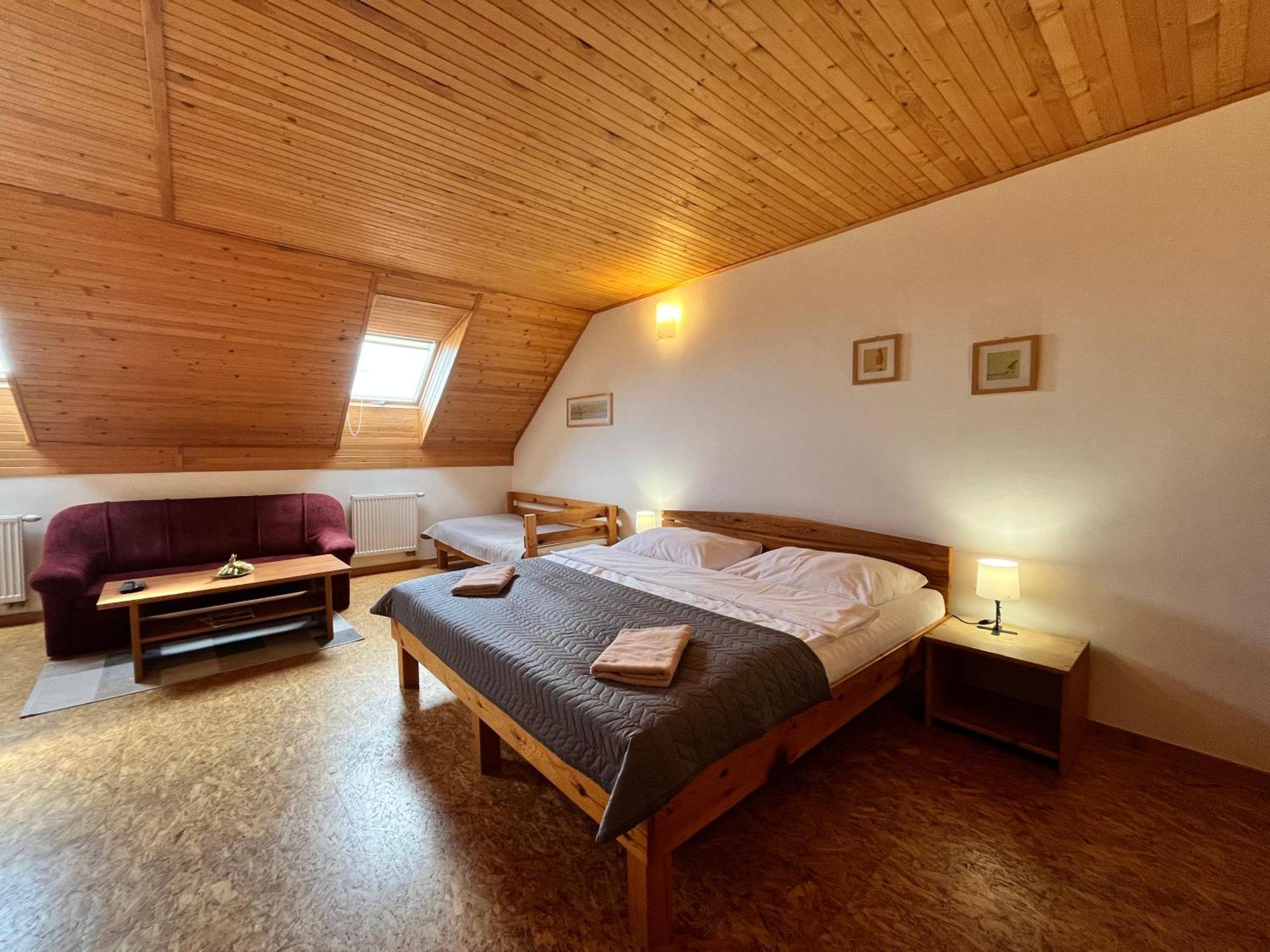 Penzion Ruzbasky Stará Lesná Chambre photo