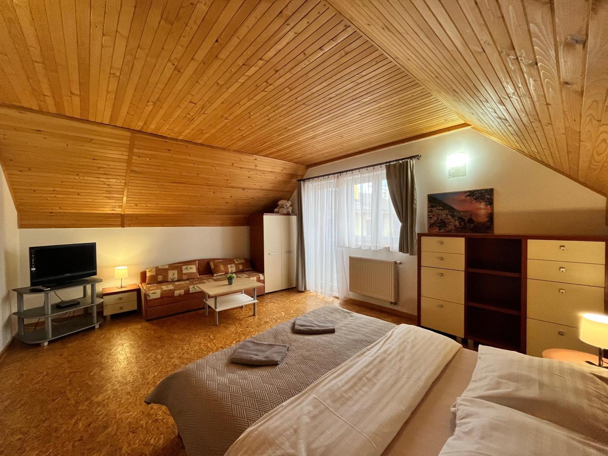 Penzion Ruzbasky Stará Lesná Chambre photo