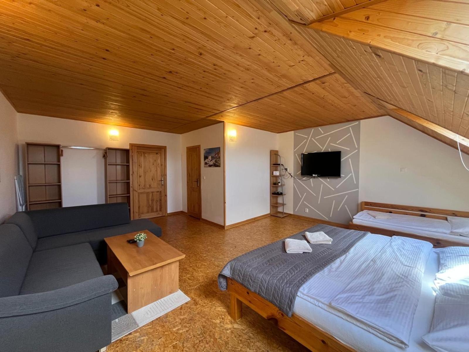 Penzion Ruzbasky Stará Lesná Chambre photo